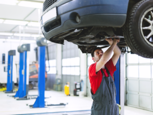 Digital vehicle inspection: 5 reasons why it makes service centers more efficient